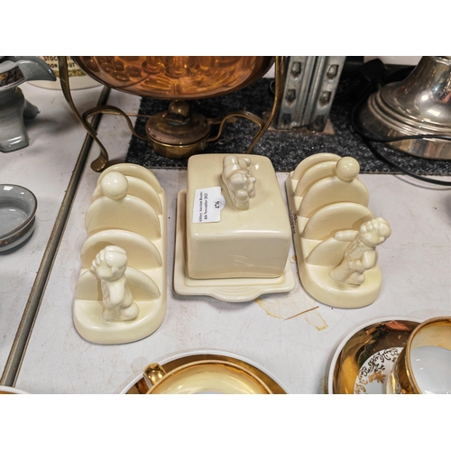 476 - Lurpak Butter Dish And 2 Toast Racks