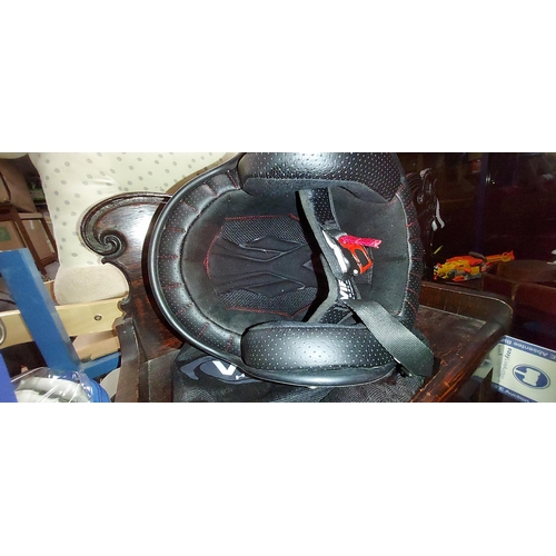 72 - Viper Crash Helmet