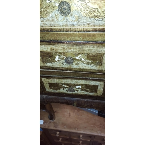 91 - Small Decorative Chest Of Drawers With Cupboard