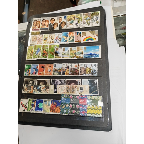 391 - 2 Pages Of Mint Gb Stamps