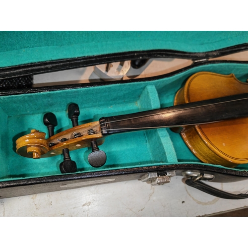 484 - Violin In Case