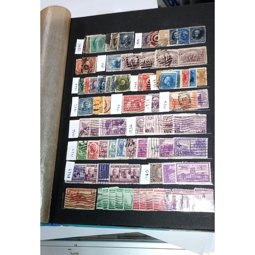 390 - Album Of Usa Stamps Plus 2 Stamp Auction Catalogues