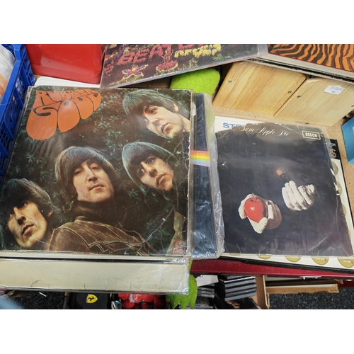 157 - 10 Lp Records Including 2 Boxed Sets Including Beatles, Black Sabbath Etc