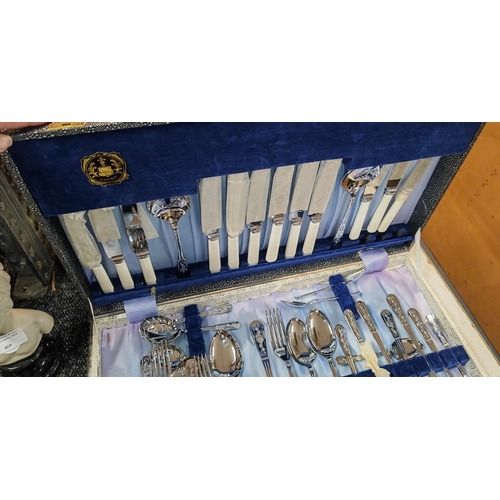 470 - Sheffield Cutlery Set In Box