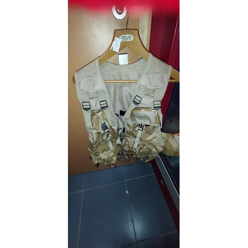 23 - Camouflage Body Jacket