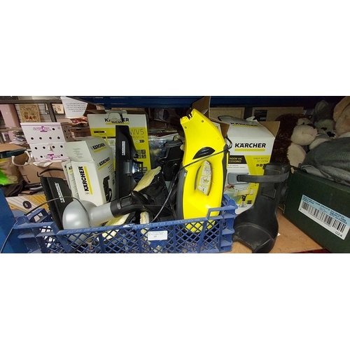 25 - Karcher Wv5 Battery Charge Window Vac With Accessories Working