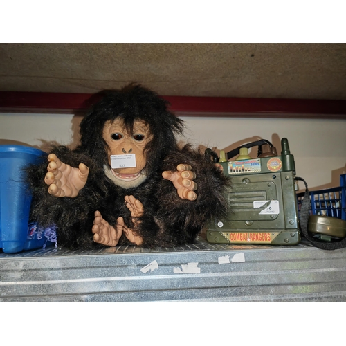 633 - Kids Toy Radio Plus A Monkey