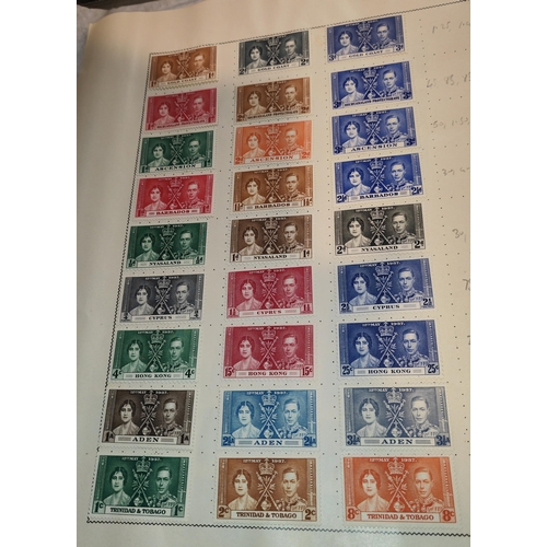 559 - 1932 Coronation Stamps In Sets