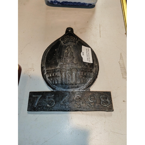 535 - Cast Iron Wall Plaque