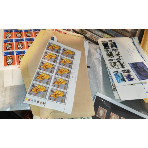 554 - Gb And Rhodesia Stamp Sheets + Cover