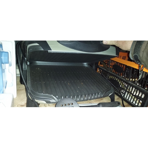 730 - Large George Foreman Lean Fat Grilling Machine