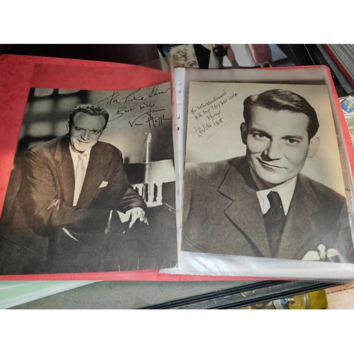 564 - Folder And Film Star Photos, Signed