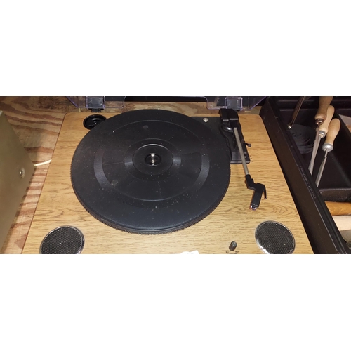 734 - Silver Crest Record Deck