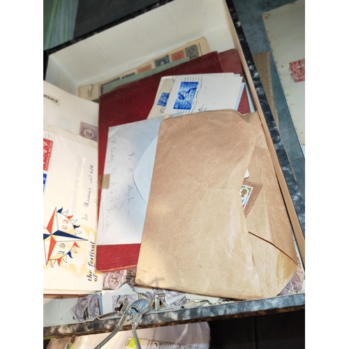 584 - Box File Of Old Stamps And Albums