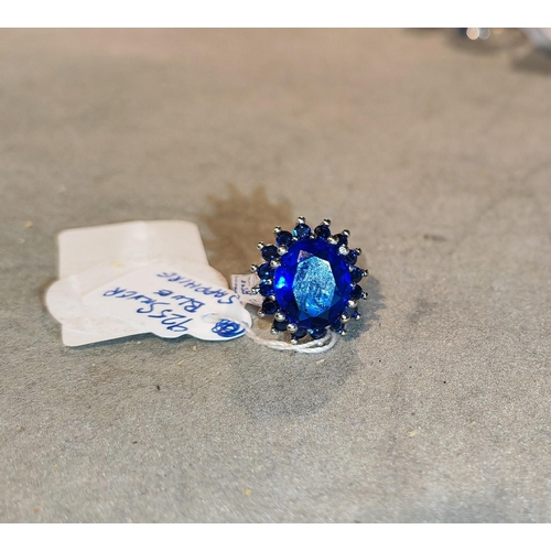355 - Blue And White Stone Dress Ring