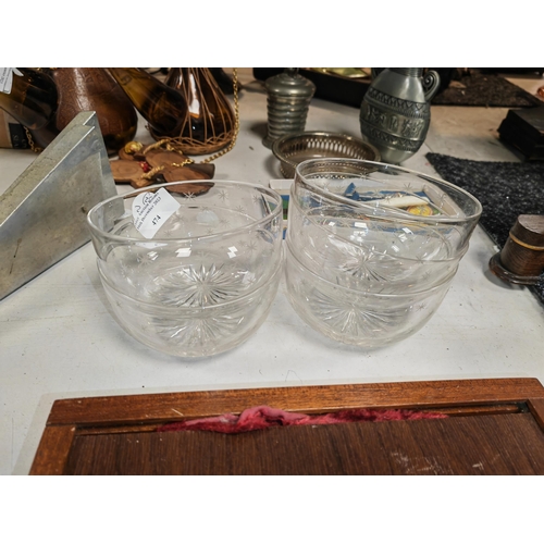475 - 5 1920'S Glass Bowls