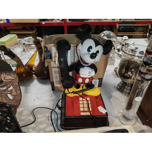 556 - Collectible Mickey Mouse Telephone Untested