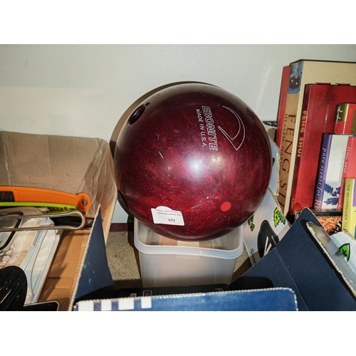 651 - USA Ebonite Bowling Ball