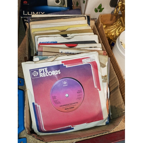 653 - Box Of 50 1970'S - 1980'S Single Records