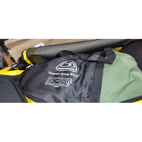 720 - Large North Face Euro Hike Tourer Kings Size Bag 210 X 95cm