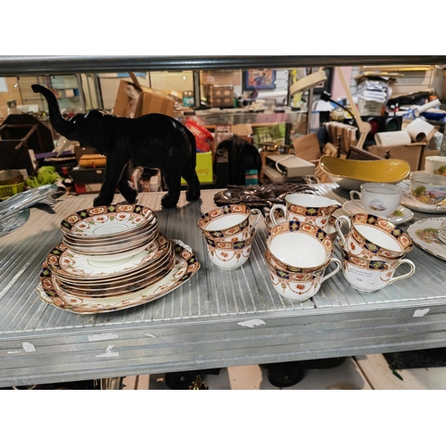 360 - Blue And Brown Floral Patterned Teaset Incomplete