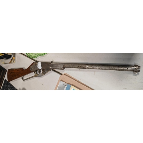 371 - Daisy Airgun Model 960 1950'S