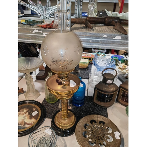 403 - Victorian Brass Twist Stem Oil Lamp With Shade And Chimney