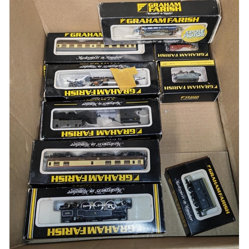 47 - Box Of 9 Graham Farish Micro Carriages Plus 2 Loco'S All Boxed