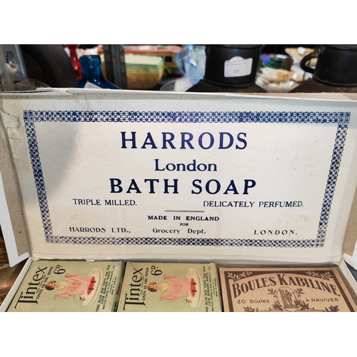 413 - Vintage 1930'S Harrods Of London Bath Soap Etc In Box