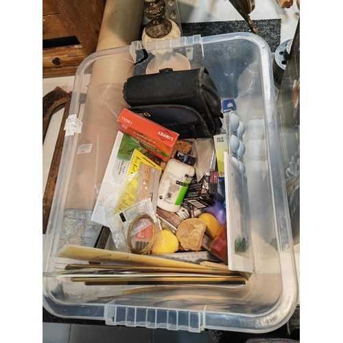 537 - Box Of Stationary And Artist Material/Equipment