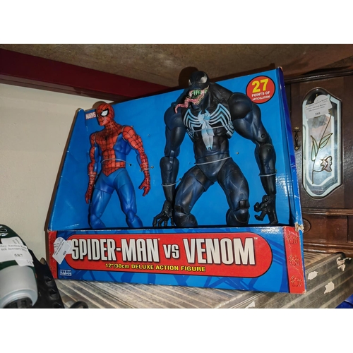 588 - Marvel Spider Man Vs Venom Deluxe Action Figures, 30Cm, Unopened In Original Box, 2004