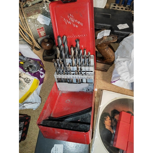 157 - 3 Sets Of Drill Bits Plus 2 Single Drill Bits In Cases