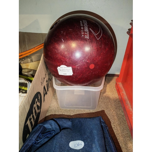 619 - Bowling Ball