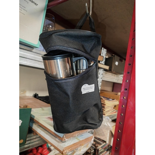 675 - Thermal Flask And 2 Thermal Mus In Bag