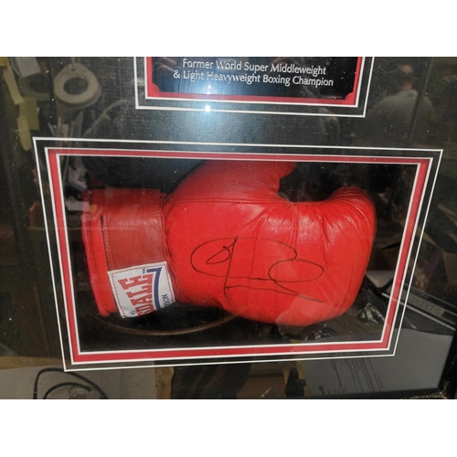 541 - Undefeated Joe Calzaghe 46 Fights - 46 Wins Boxing Glove With Photo And Genuine Signature In Case