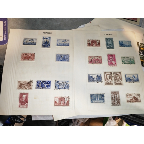 569 - 3 Pages Of French Stamps