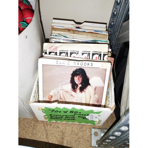 686 - Box Of 70/80'S Single Records