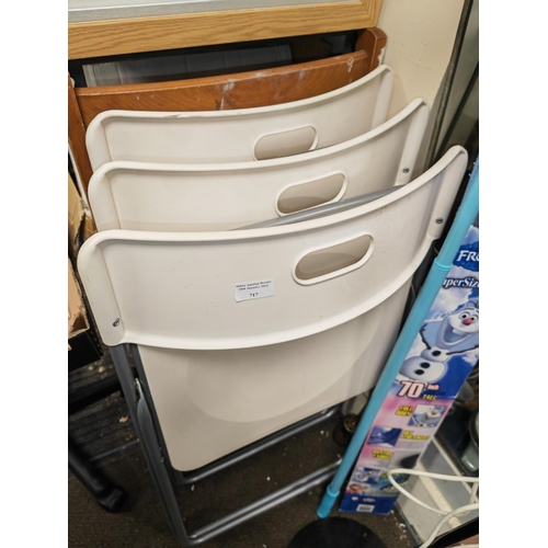 717 - 3 Plastic Fold Up Chairs