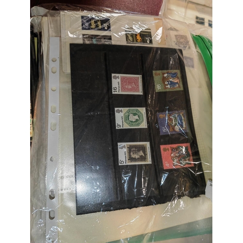 561 - Big Bag Of British Stamps