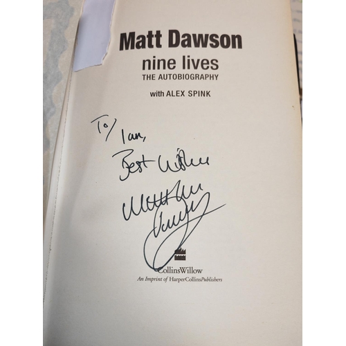 605 - Matt Dawson Nine Lives Autobiography Signed By Him With Genuine Certificate