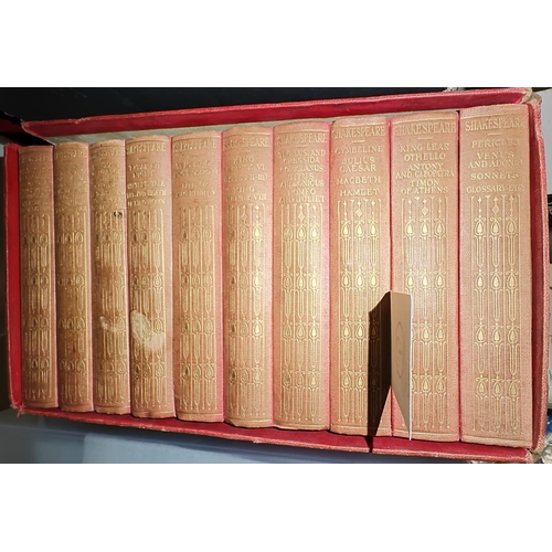 658 - Pocket Falstaff Edition Of Shakespeare'S Complete Works. 10 Vol In Box, Wear To Box