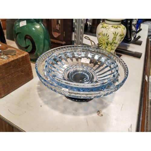 401 - 1930 Blue Glass Bowl With Stand 12Kg~