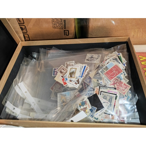 534 - Box Of World Stamps In Packets And Pages