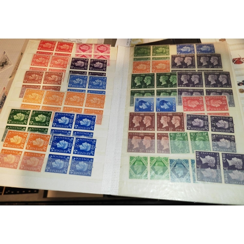 550 - Stock Book George V1 Stamps In Blocks