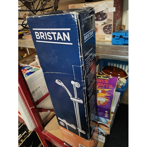 659 - Unused Britain Thermostatic Shower