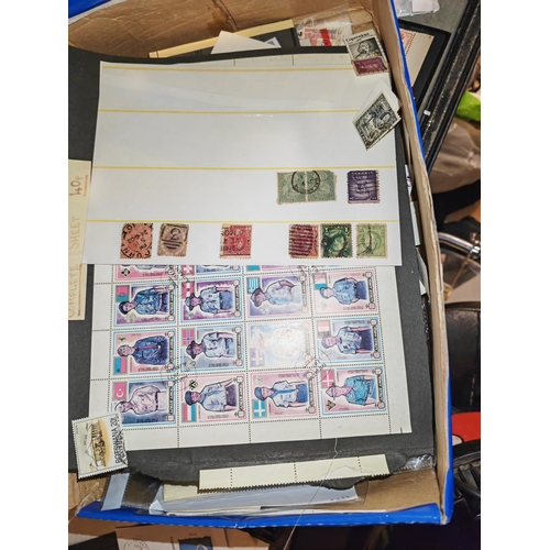 552 - Shoebox Of World Stamps Packets And Pages