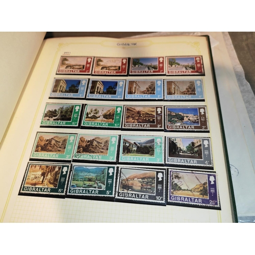 553 - Album Of Gibraltar Stamps