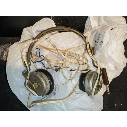 283 - Antique Headphones 2000 Ohm