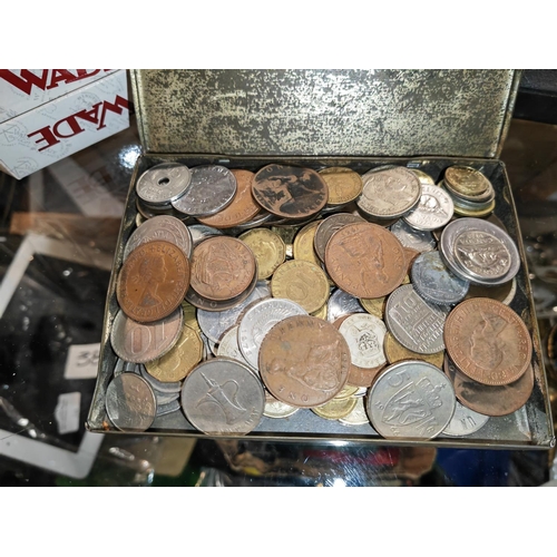 271 - Players Tin Of Coins