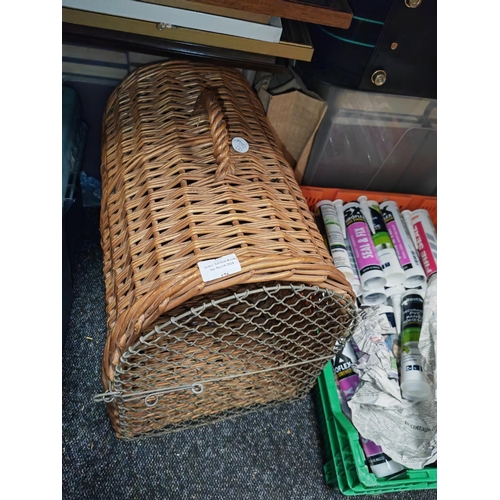 176 - Vintage Wicker Cat Carrier